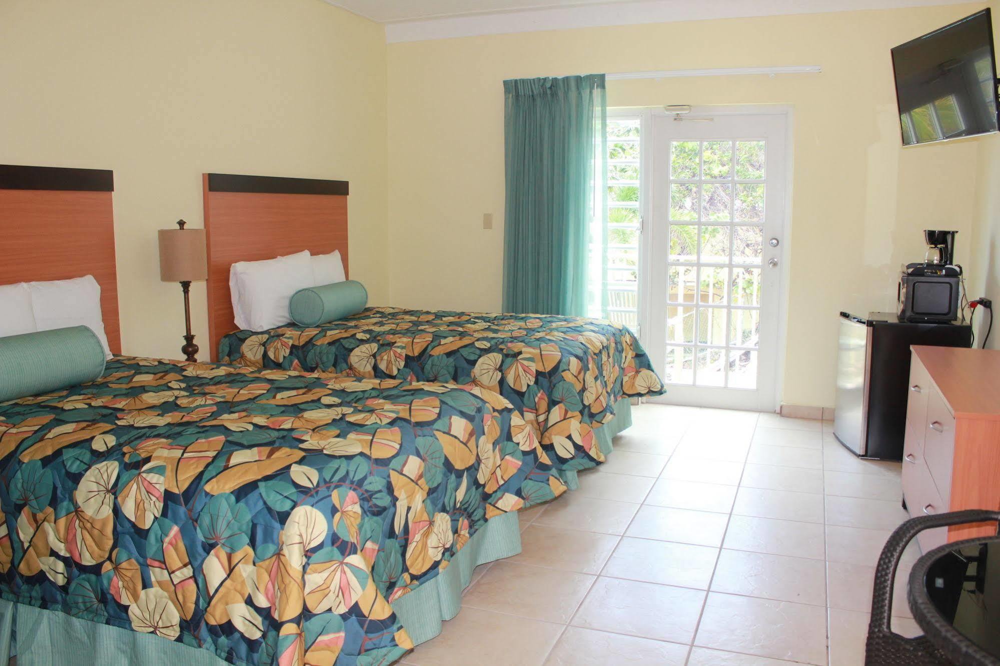 Parador Palmas De Lucia Yabucoa Extérieur photo