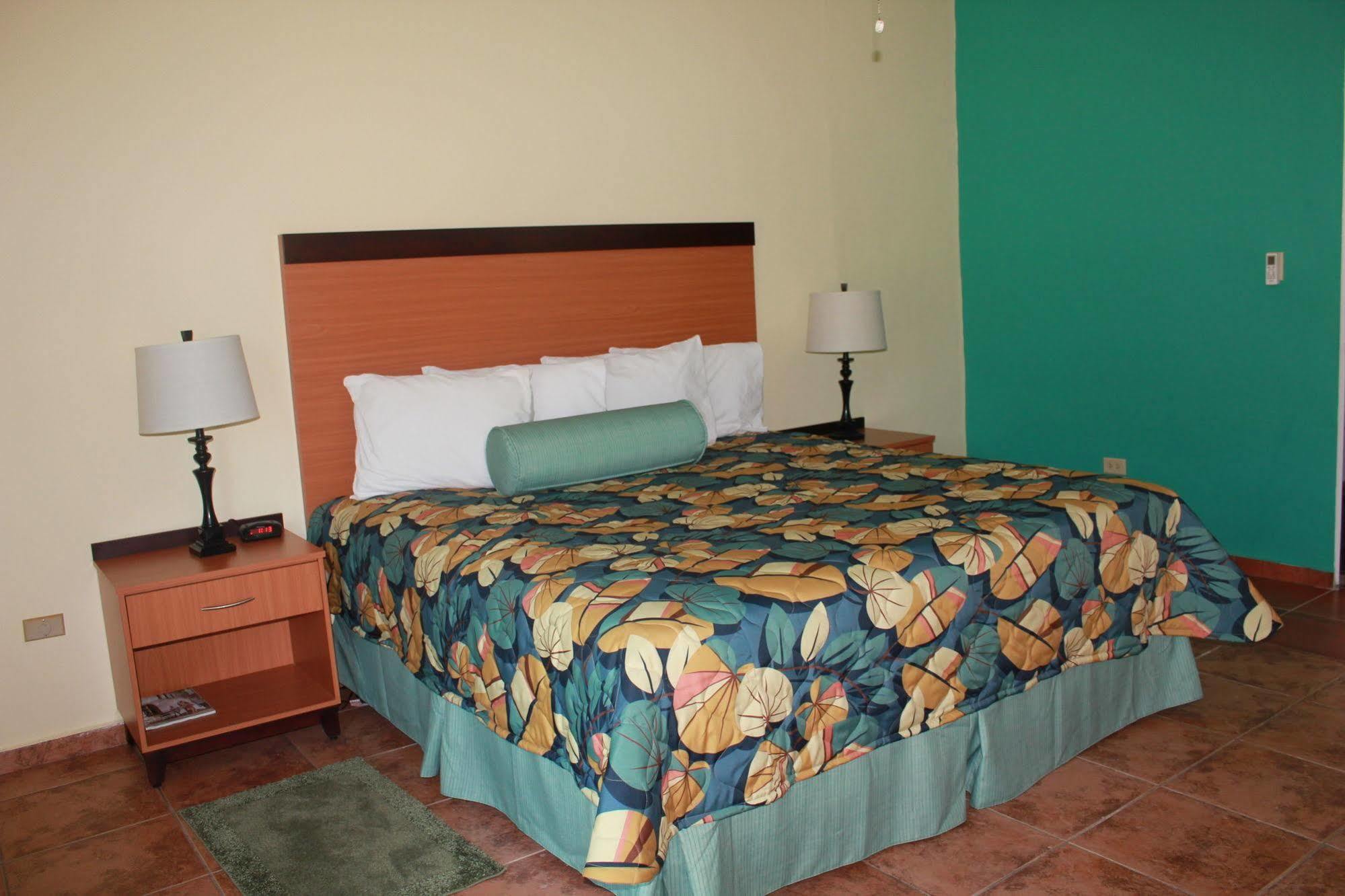 Parador Palmas De Lucia Yabucoa Extérieur photo